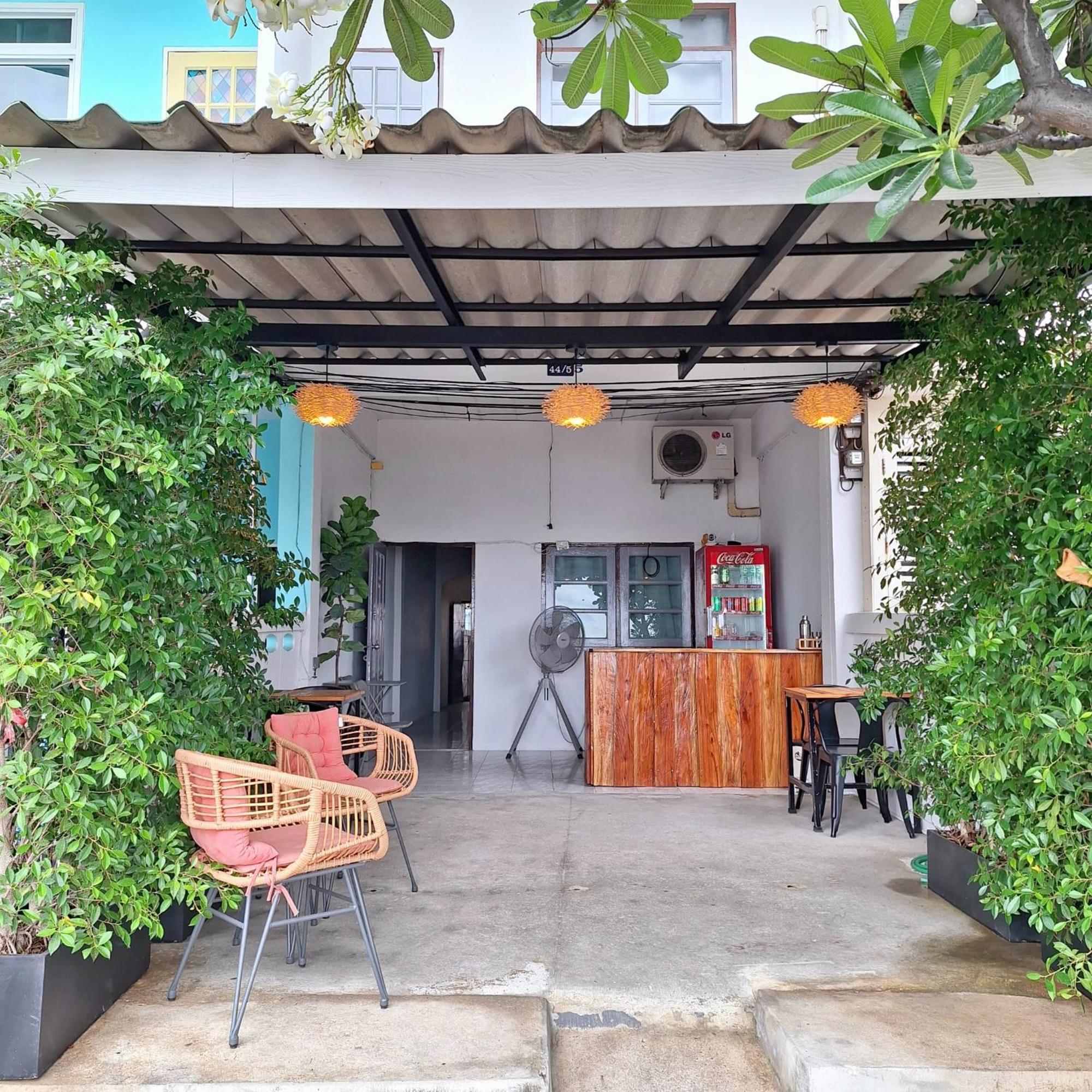 Jungle Cafe And Guesthouse Prachuap Khiri Khan Exterior foto